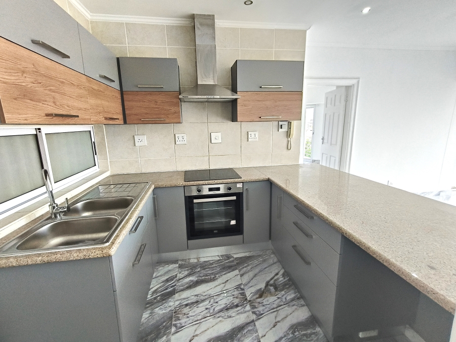 2 Bedroom Property for Sale in Strand North Western Cape